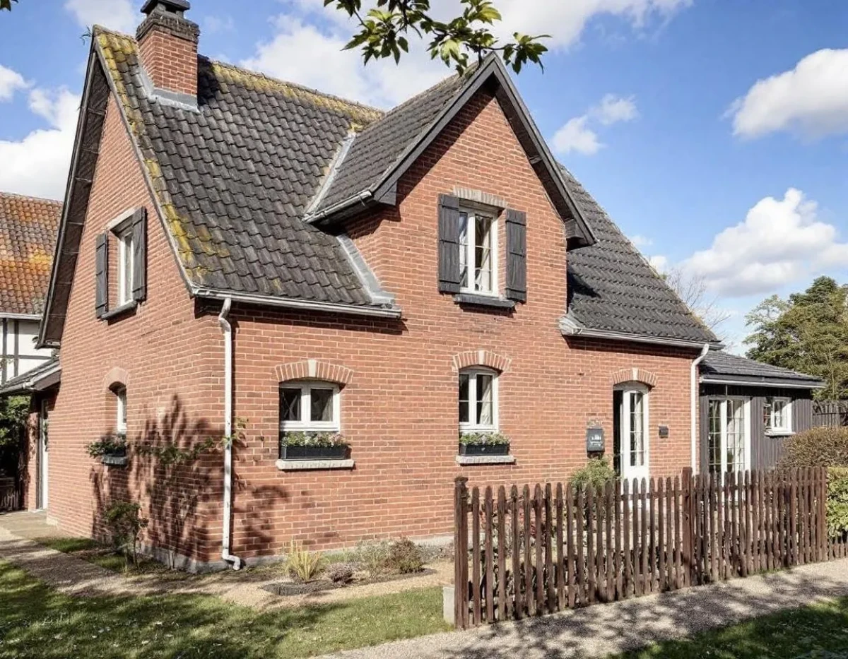 Rénovez votre futur bien immobilier : les atouts d'une maison à rénover à Pont-l'Évêque